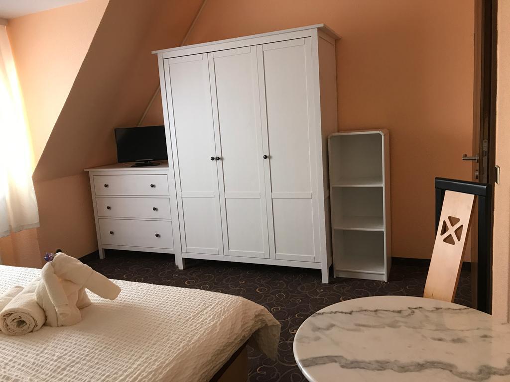 Hotel Seemeile Κουξχάφεν Εξωτερικό φωτογραφία